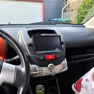 Autoradio für Toyota Aygo / Citroën C1 / Peugeot 107 2005-2014 mit 7" CarPlay & Android Auto